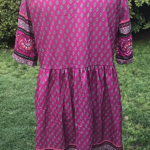 ❌SOLD!❌Paisley V Neck Dress NEW! Size L - Picture 4 of 4